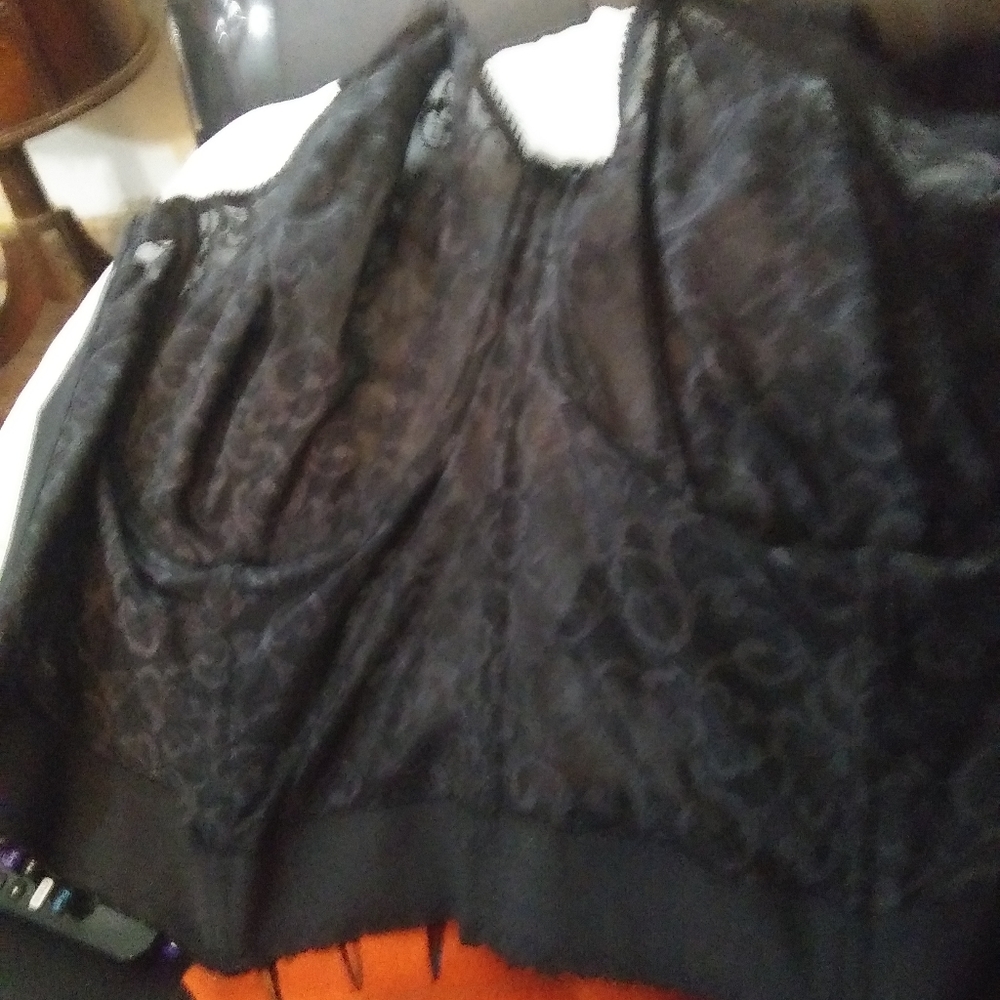 long black lace strapless bra